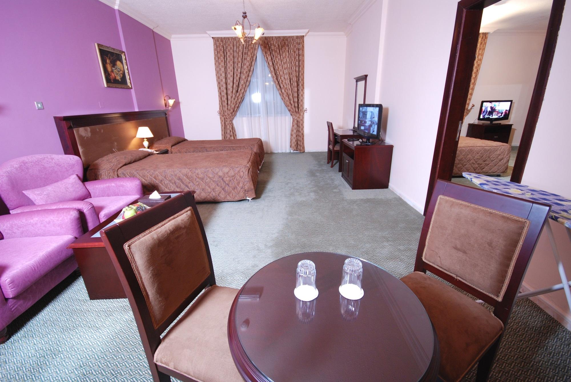 Al Bustan Hotel Sharjah Exterior photo