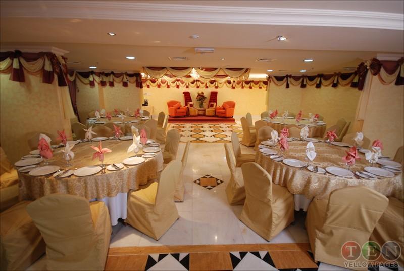 Al Bustan Hotel Sharjah Exterior photo