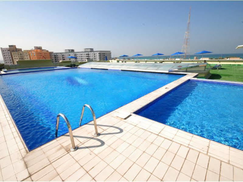Al Bustan Hotel Sharjah Exterior photo
